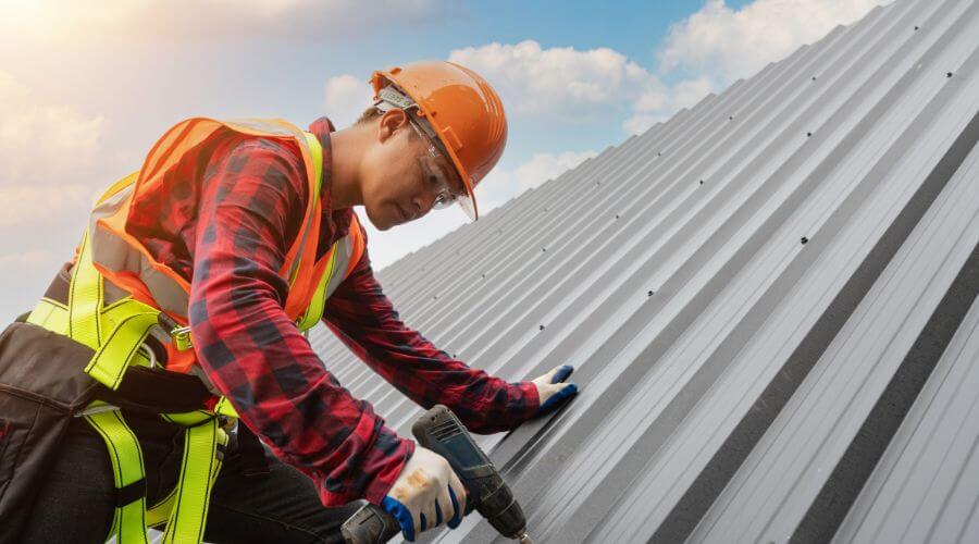 Professional Emergency Roof Repairs services in North, VA